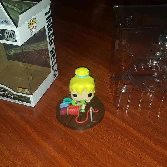 Thinker Bell Vinyl Figure original disney - Picture 4 of 10